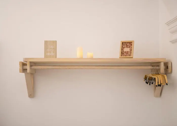 Apartament Planeses *