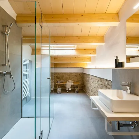 Planeses Apartament *